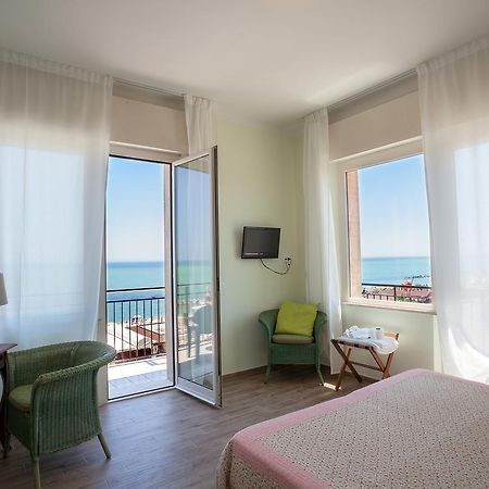 Hotel Bianchi Nicola Porto Recanati Exterior photo